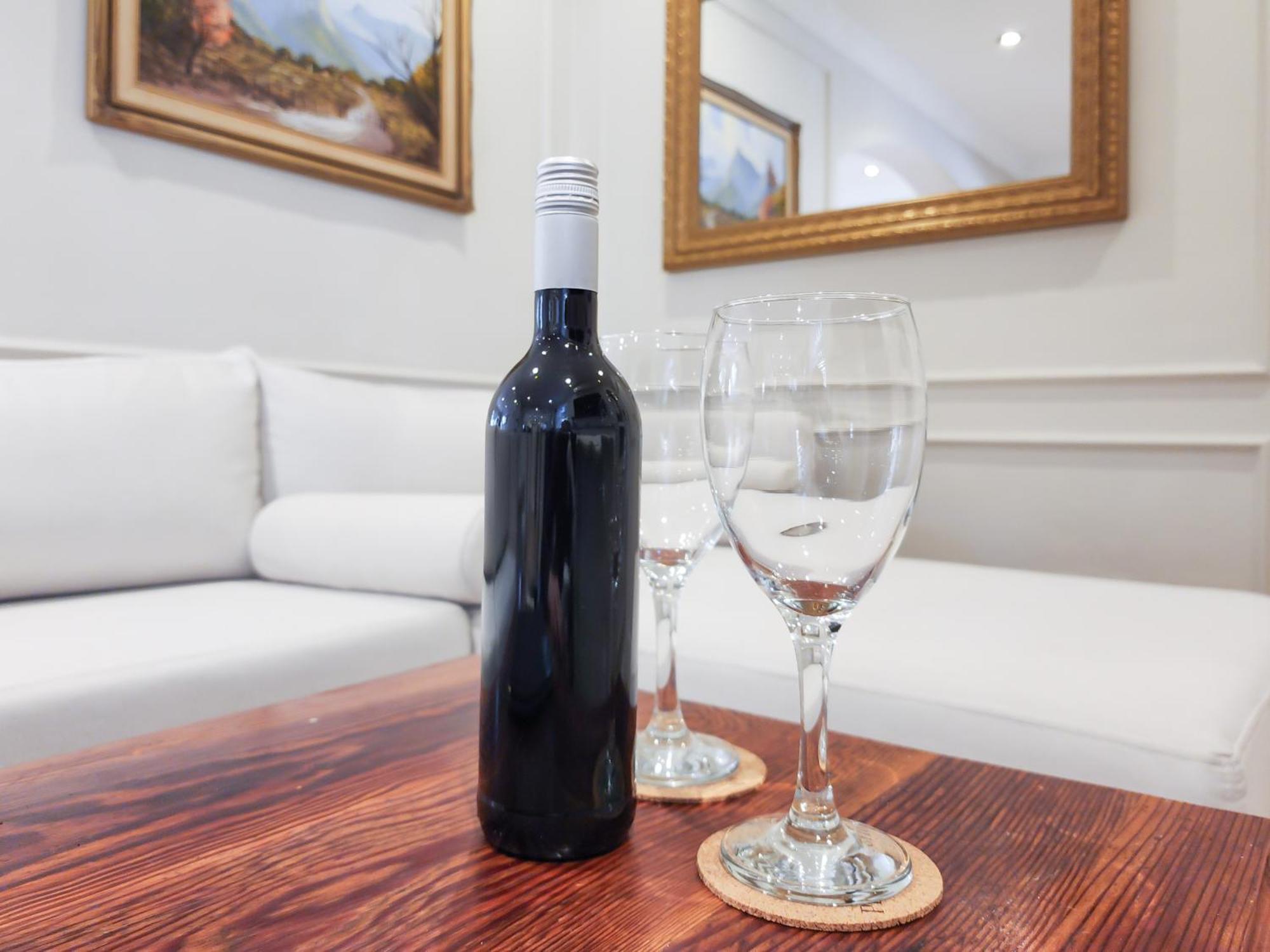 Branch & Vine Cottages - Constantia - Formerly Pinoak Cottages Ciudad del Cabo Exterior foto